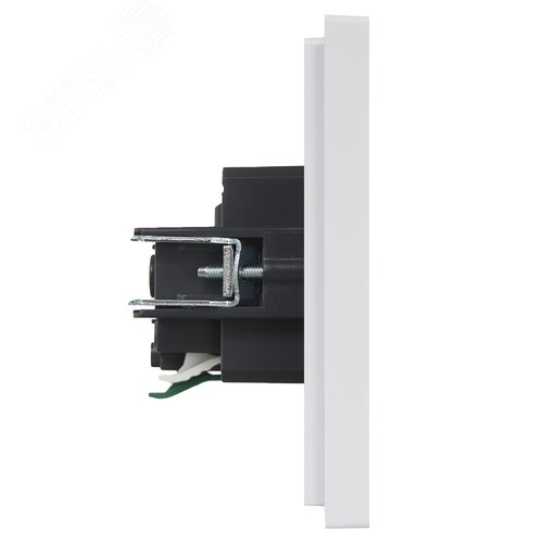 FORTE&PIANO Розетка 1-местная с заземлением с защитными шторками безвинтовое крепление 16А FP213 белый IEK - фото 4