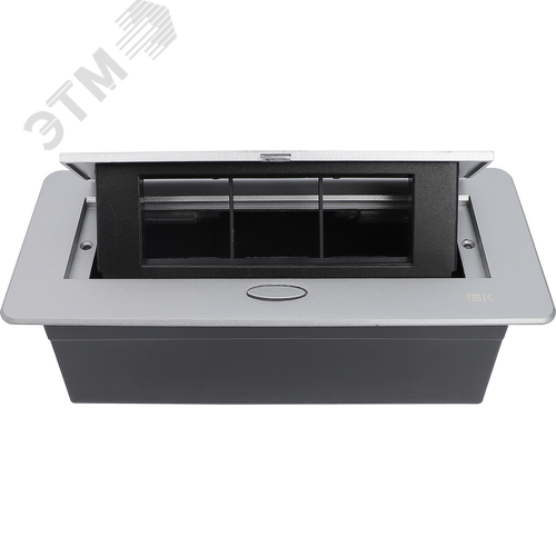 PRIMER Блок розеточный с выдвижной крышкой на 6 модулей серебро IEK - фото 2