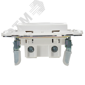 SKANDY Розетка без заземления с защитными шторками 10А SK-R01W арктический белый IEK - фото 6