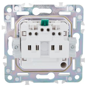 SKANDY Розетка с заземлением с защитными шторками 16А безвинтовое крепление SK-R06T титан IEK - фото 3