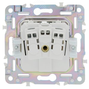 SKANDY Розетка с заземлением с защитными шторками 16А SK-R04Sh шампань IEK - фото 3