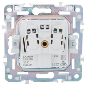 SKANDY Розетка 1-местная с заземлением с защитными шторками и крышкой 16А IP44 SK-R11G мятный IEK - фото 3