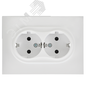 SKANDY Розетка 2-местная с заземлением с защитными шторками 16А в сборе SK-R07W арктический белый IEK - фото 2