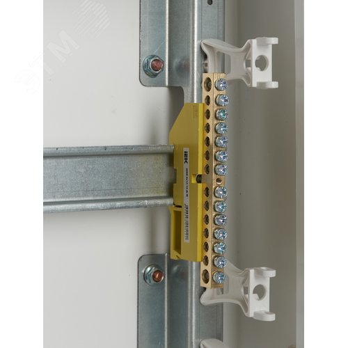 Шина PE земля на DIN-изоляторах ШНИ-8х12-14-Д-Ж - фото 2