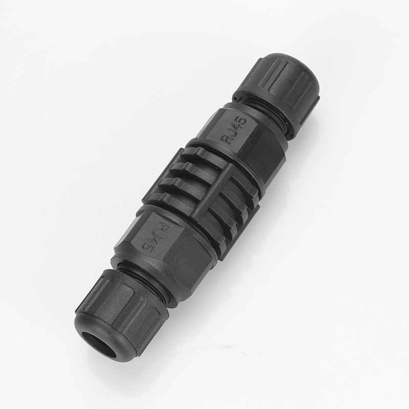 "Соединитель Муфта RJ-45 IP67 (переходник RJ-45""гн.""-""гн.""), д/2-х каб. ""вит. пара"" (черн. PC) EW-RJ45-08301"