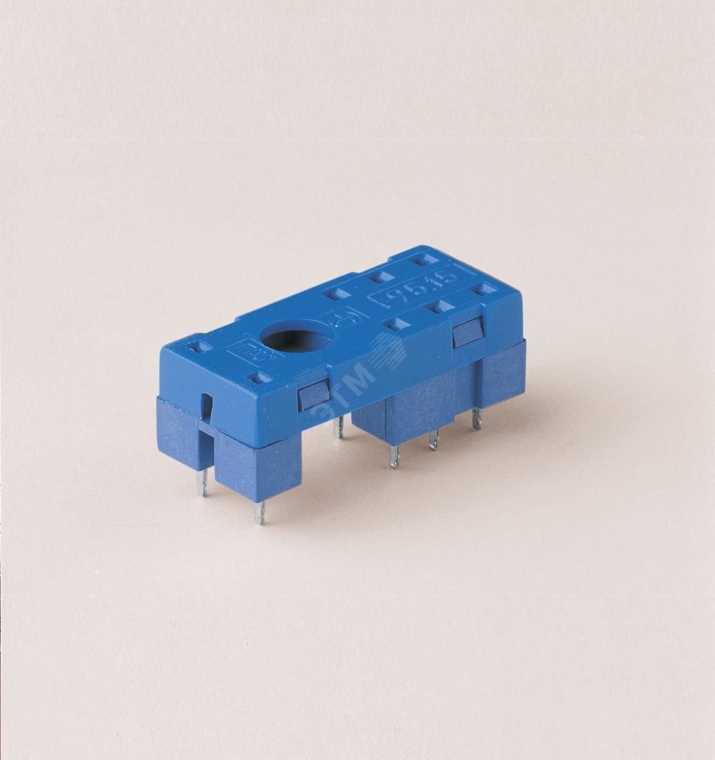 Розетка для монтажа на плате для реле 40.51, 40.52, 40.61, 40.62, в комплекте металлическая клипса 095.51, версия: синий цвет 95.15.2SMA FINDER