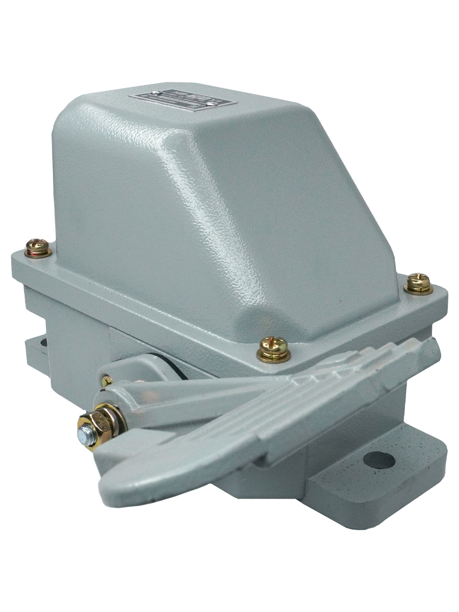 Выключатель НВ-701 самовозвращающиеся педали в 0 положение