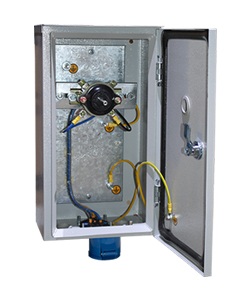 ЯВШ 3х100 У2, 3 полюса, 100А, IP54, ящик с пакетным выключателем и разъёмом