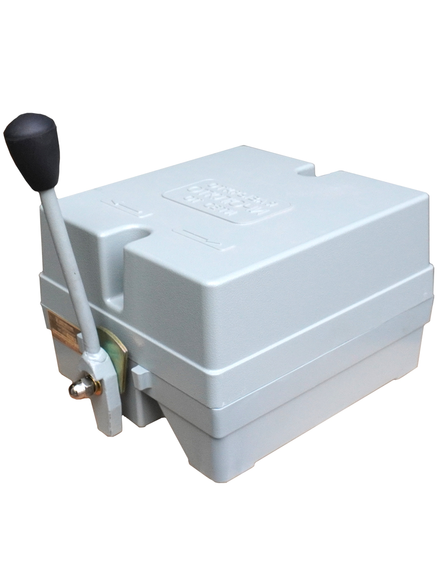 Командоконтроллер КПП-1124 У2, нормальная рукоятка, 12 групп, 4-0-4, IP20