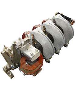 КТ-6063/2 У3, 1000А, 220В, 3з+3р, 3 полюса, с защелкивающим механизмом, установка на рейке, контактор электромагнитный