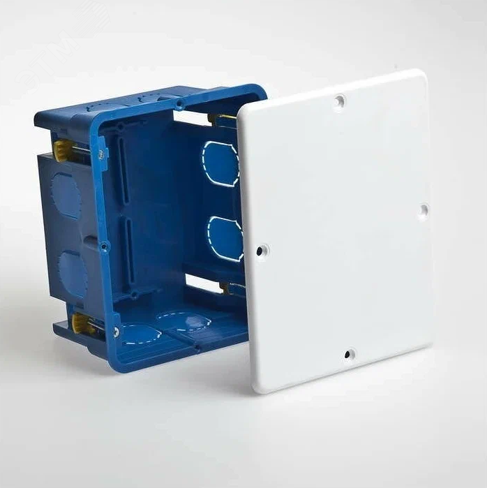 Изображение товара Коробка разветвительная Г/К с крышкой 140х112x70 (шт)