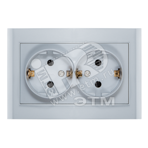 Изображение товара Розетка Бриллиант двойная с заземлением с защитной шторкой серебро (шт)