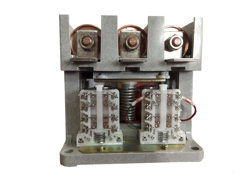 Контактор вакуумный КВТ-1,14-2,5/250 У3 110В ЭТК