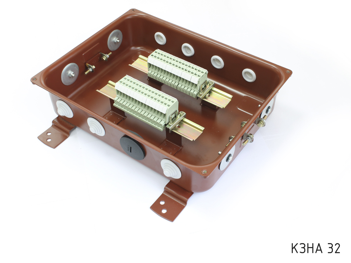 Коробка с зажимами наборными КЗНА-32 У3 IP43 ГОФРОМАТИК