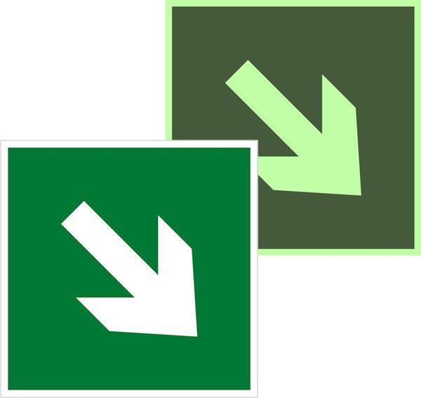 Знак эвакуационный E 02-02 ''Направляющая стрелка под углом 45'' 200х200 мм, пластик с покрытием фотолюминесцентным ГОСТ Р 12.4.026-2 001