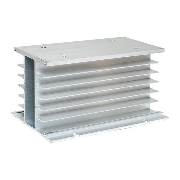 Радиатор для трехфазного твердотельного реле 60А