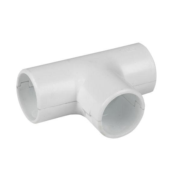 Тройник соединительный для трубы 20мм  белый Plast