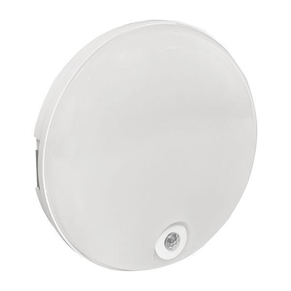 Светильник светодиодный ЖКХ круг ДПО-2200 с инфракрасным датчиком движения 12Вт 6500K IP65 LUMA