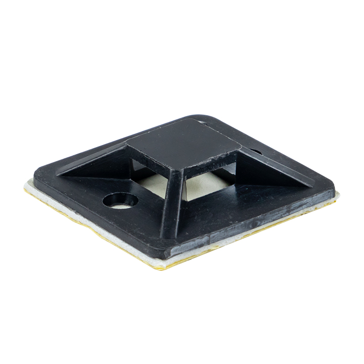 Площадка самоклеящаяся (40х40 мм) черная (100 шт)