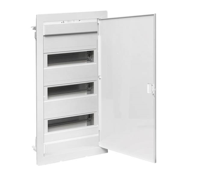 Встраиваемый силовой щит Nova 36 модулей с пластиковой дверью IP41 EKF