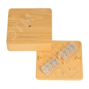 Коробка разветвительная КМР-030-032кг 100х100х25 с клеммником светлое дерево PROxima - фото 1