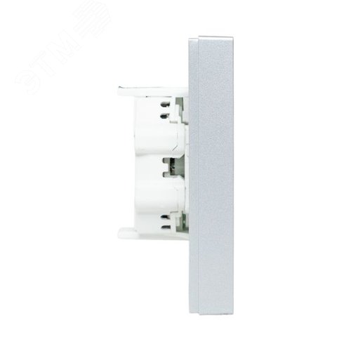 Эпика Механизм розетки двойной 16А без заземления со шторками с рамкой алюминий EKF - фото 3