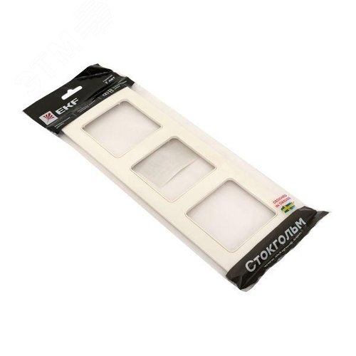 Стокгольм Рамка 3-местная белая - фото 6