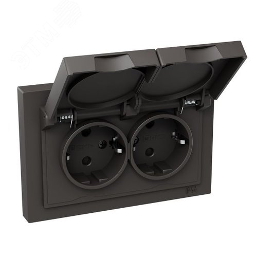 Механизм розетки двойной  16А  IP44  с заземлением  со шторками  с рамкой  с крышками  мокко Эпика EKF - фото 3