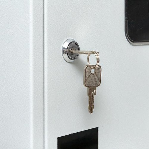 Щит учетно-распределительный навесной ЩУРн-3/15 с замком с окном IP31 БУР-3/15И - фото 10