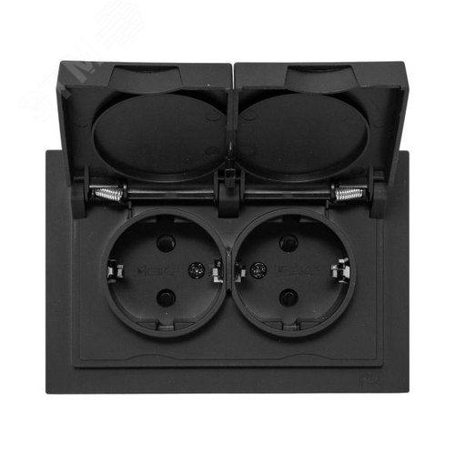 Эпика Механизм розетки двойной 16А IP44 с заземлением со шторками с рамкой с крышками черный EKF - фото 5