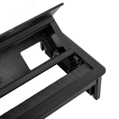 Встраиваемый настольный розеточный блок выдвижной, 8 модулей, черный, C-Line - фото 10