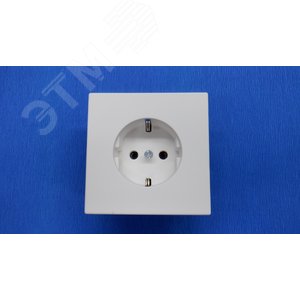 Изображение товара Розетка SCHUKO, дюропласт, белый матовый (шт)