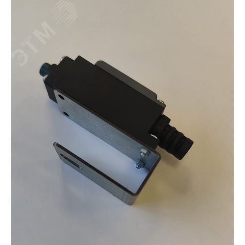 Крепление концевика для корпусов ЩРНМ (ЩМП) - фото 2