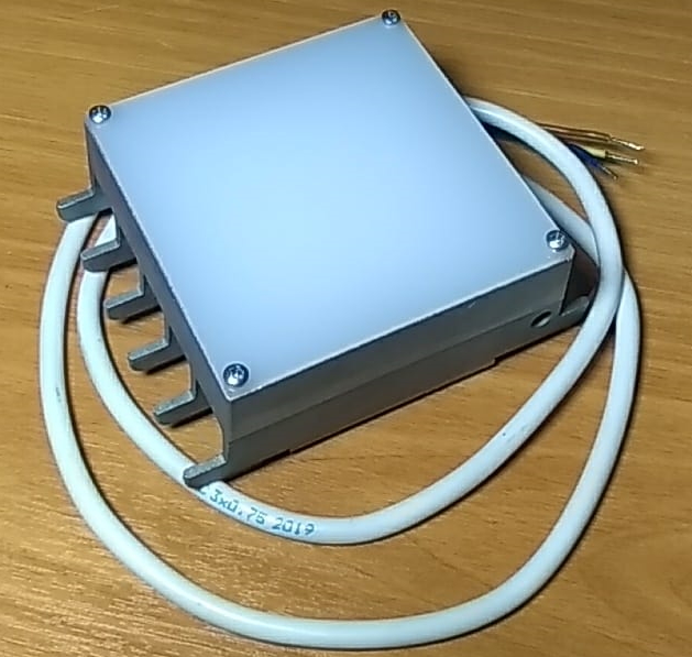 Светильник ДВО10Вт, IP20, 1300Лм, 5000К, Грильято, опал, яч.10х10см Albatross