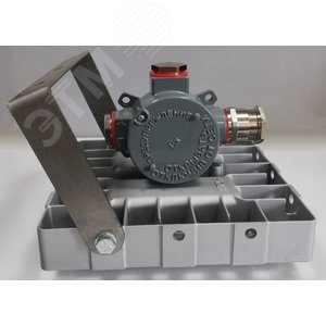 Светильник светодиодный ДСП-50Вт, IP67, 5000К, 7000Лм, взр 1ExsIIT6X, 120гр, скоба, Ех коробка х4 +2 загл., Arsenal-M - фото 3