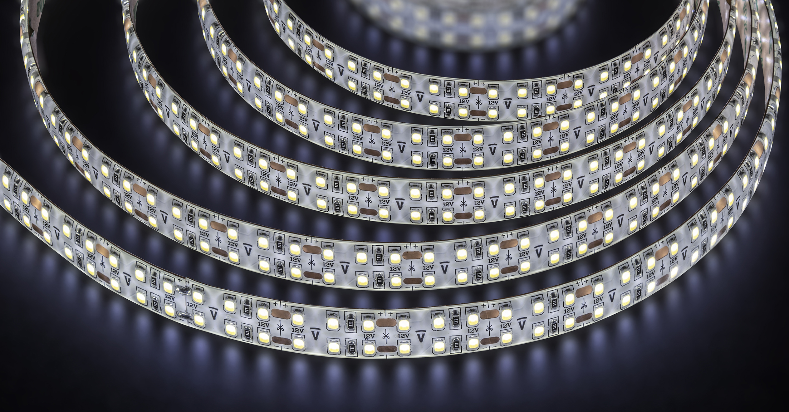 Лента светодиодная 30Вт/м 12В 6000К IP65 240LED/м NLS-2835 5м