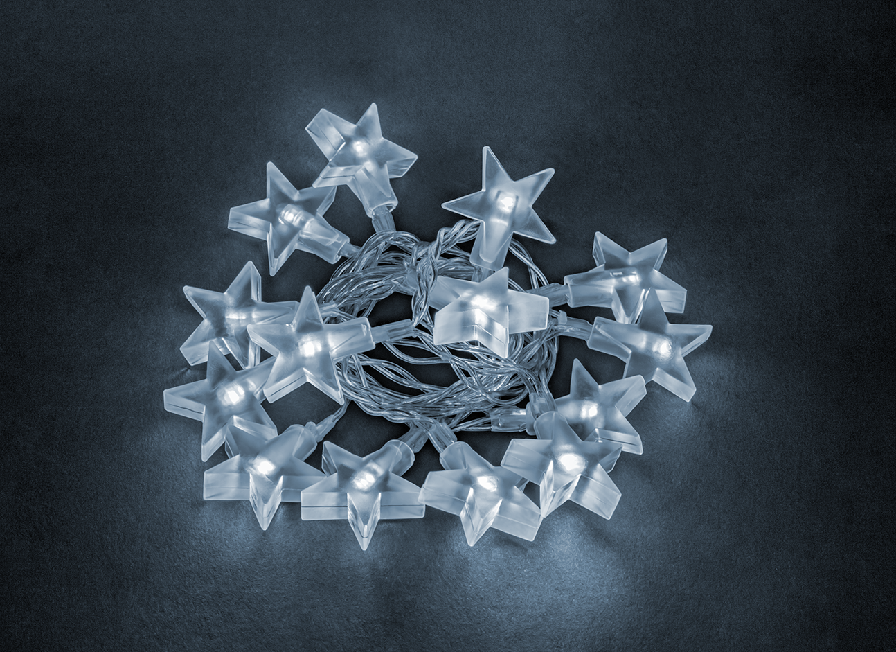 Гирлянда светодиодная новогодняя NGF-D042-03 нить звезды CW 1.6 м IP20